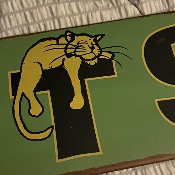 Vintage Metal Green Cat Sign - Picture 3 of 5